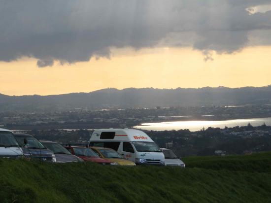 Bernard le Camping car sur le Mont Eden