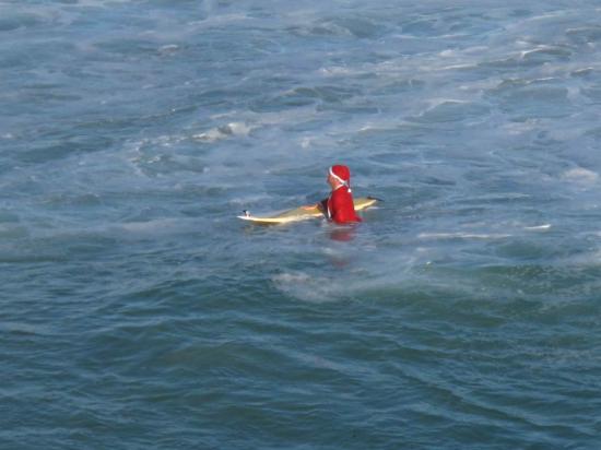 Père Noël en surf